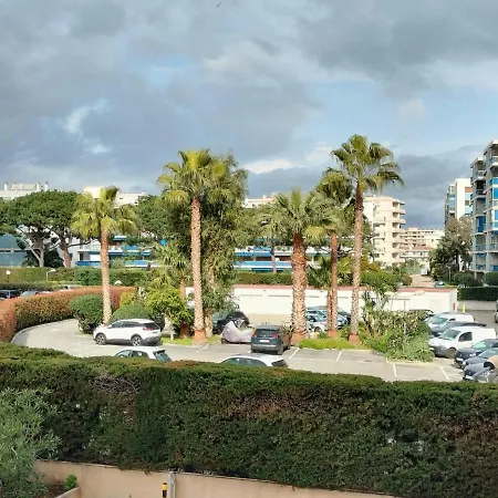 Tierce Hotel